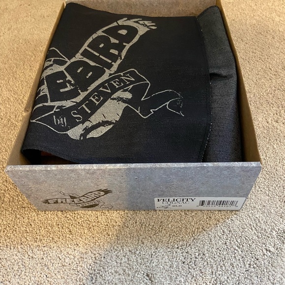 NIB Freebird Felicity Cognac size 10 - Picture 9 of 12